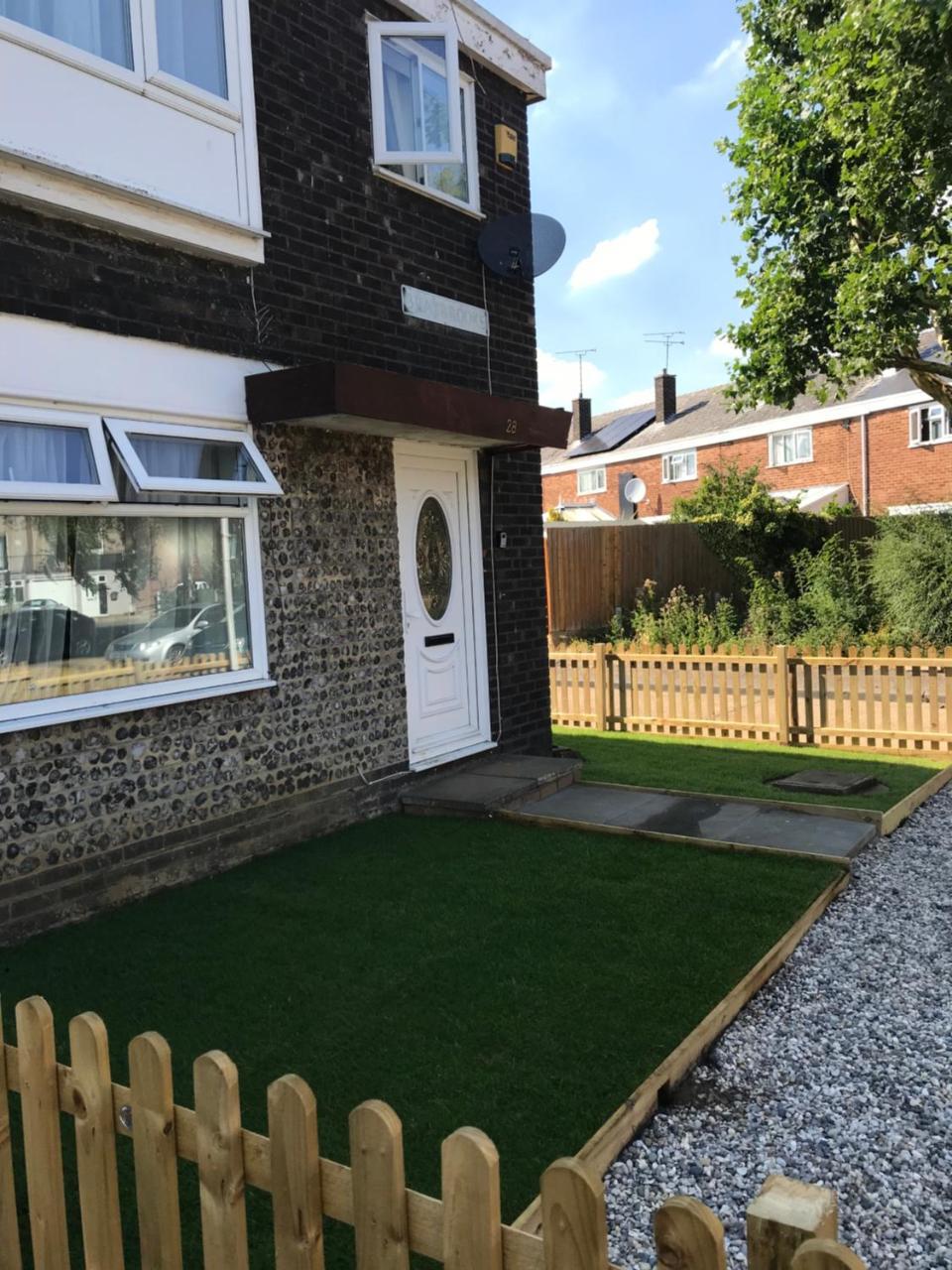 Villa 4 Bed House Next To Basildon Town Centre Exterior foto